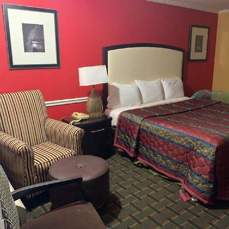 Stay Express Inn & Suites Demopolis Exterior foto