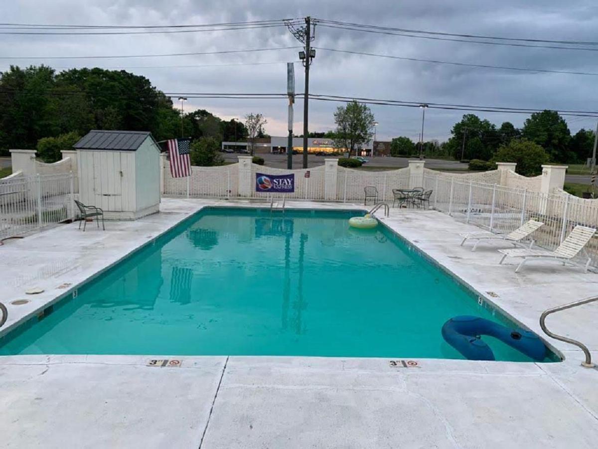 Stay Express Inn & Suites Demopolis Exterior foto